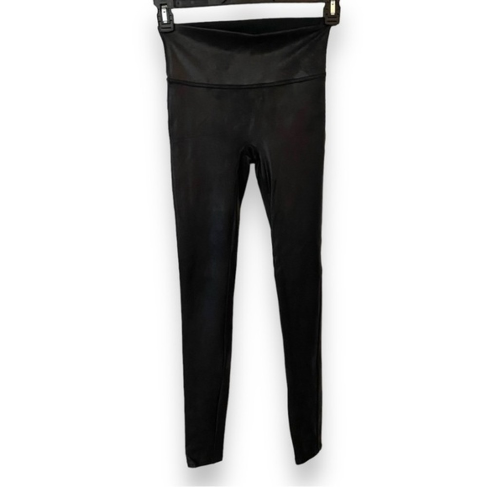 Spanx Faux Leather Legging Size Small